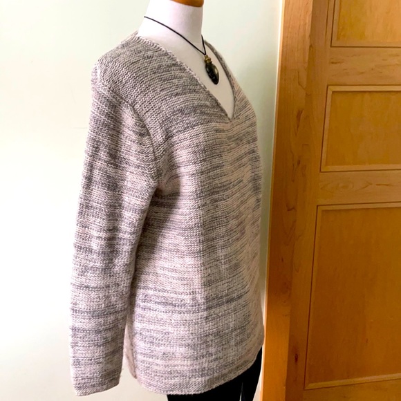 Gap Cotton/Wool Blend V Neck Sweater, Size L - Picture 4 of 14